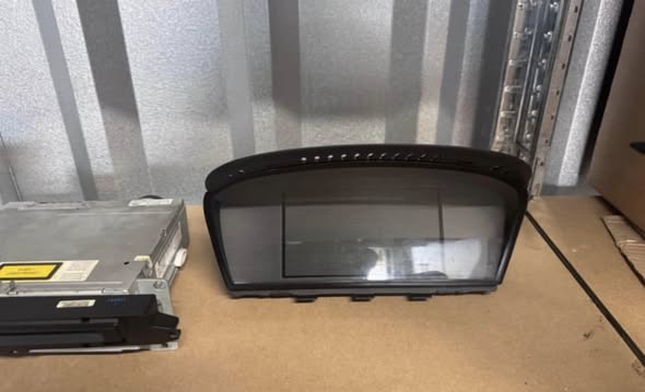 BMW E60 / E61 5 Series - iDrive - Image 2